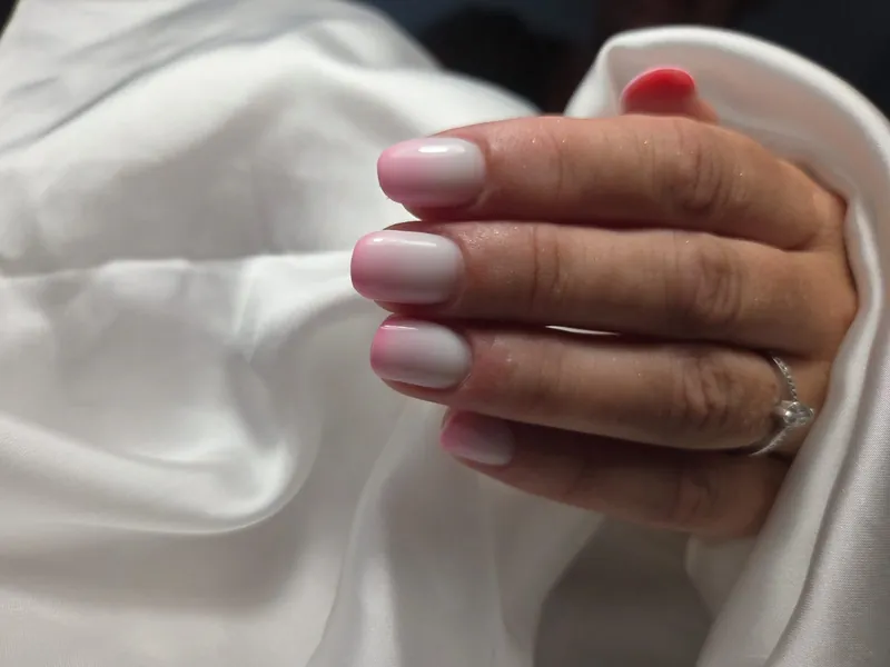 Babyboomer nude — Semi-permanent